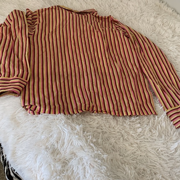 Top - Picture 3 of 5